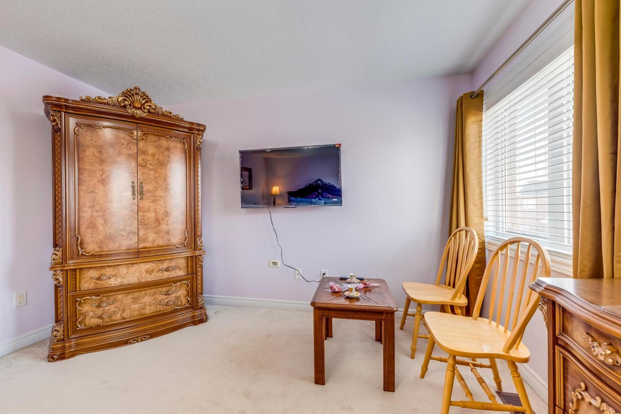 Avid Vacation Palace In Castlemore , Brampton Luaran gambar