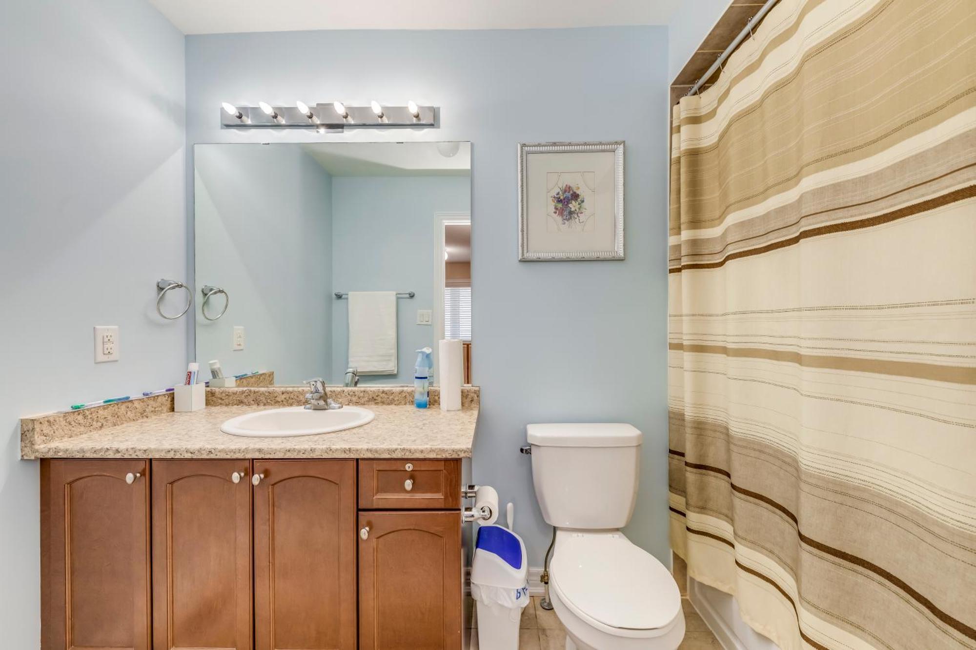 Avid Vacation Palace In Castlemore , Brampton Luaran gambar
